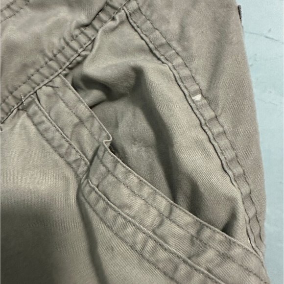 Denim Culture‎ Grey Cargo Shorts Sz 34 - Picture 7 of 11